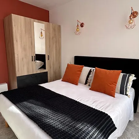 Antibes Chez Celine *