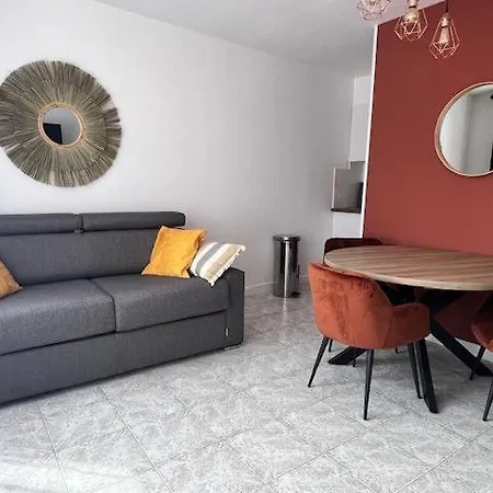 Antibes Chez Celine 公寓 埃塔普勒